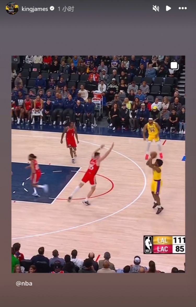  為你驕傲！布朗尼投進(jìn)NBA生涯首記三分球！詹姆斯賽后轉(zhuǎn)發(fā)