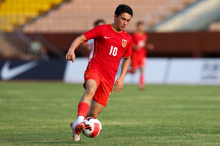  足球報：U17國足集結(jié)開訓，將與07年齡段精英隊進行兩場熱身賽